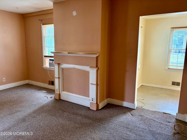 83 Avenue D, Atlantic Highlands, NJ 07716