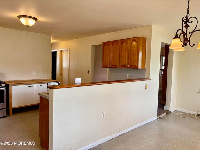 83 Avenue D, Atlantic Highlands, NJ 07716