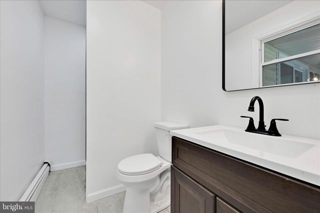 12 W 10TH ST, Jim Thorpe, PA 18229