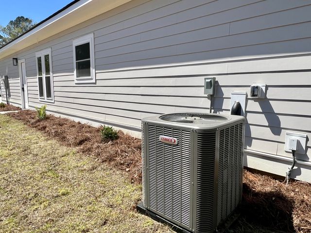 545 Society Road, Mcclellanville, SC 29458