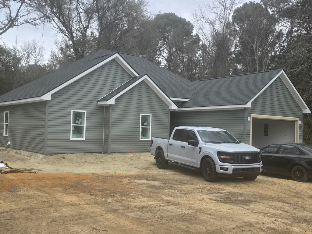 545 Society Road, Mcclellanville, SC 29458