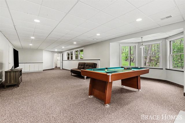 2155 Timber Valley Drive, Grand Rapids, MI 49525