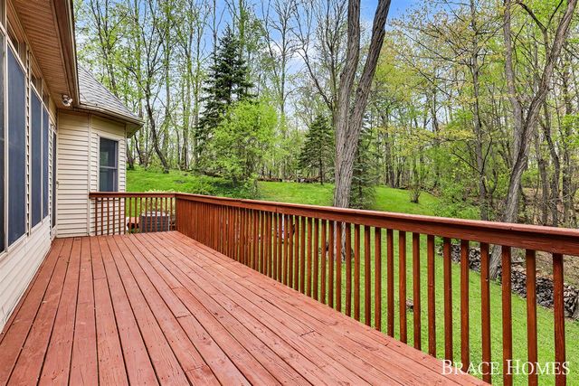 2155 Timber Valley Drive, Grand Rapids, MI 49525