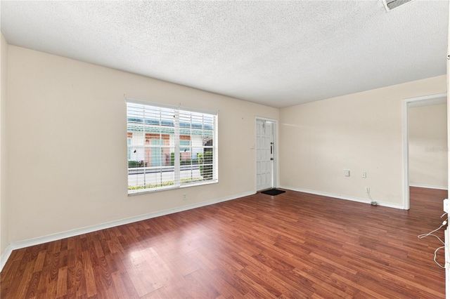 7811 39TH TERRACE N, St Petersburg, FL 33709