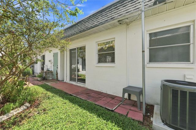 7811 39TH TERRACE N, St Petersburg, FL 33709