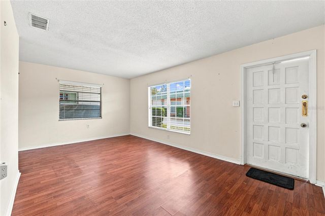 7811 39TH TERRACE N, St Petersburg, FL 33709