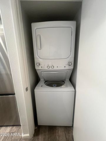 1333 E MORTEN Avenue 117, Phoenix, AZ 85020