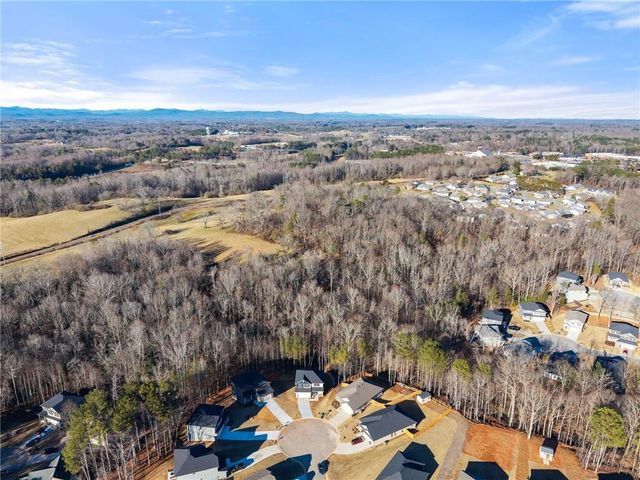 662 Forest Way, Cornelia, GA 30531