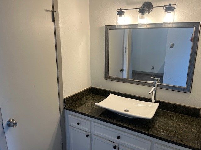 2800 Douglas Avenue 317, Dallas, TX 75219