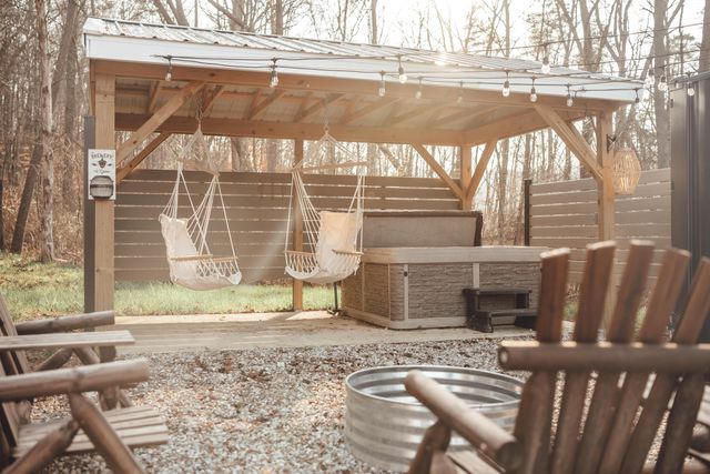 22959 Bigham Road, Rockbridge, OH 43149