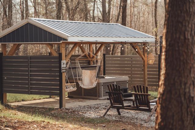 22959 Bigham Road, Rockbridge, OH 43149