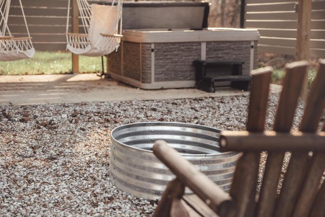 22959 Bigham Road, Rockbridge, OH 43149