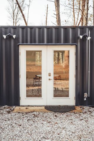 22959 Bigham Road, Rockbridge, OH 43149