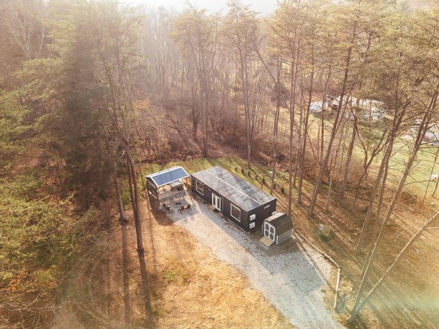 22959 Bigham Road, Rockbridge, OH 43149