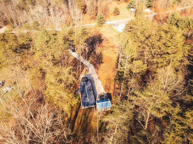 22959 Bigham Road, Rockbridge, OH 43149