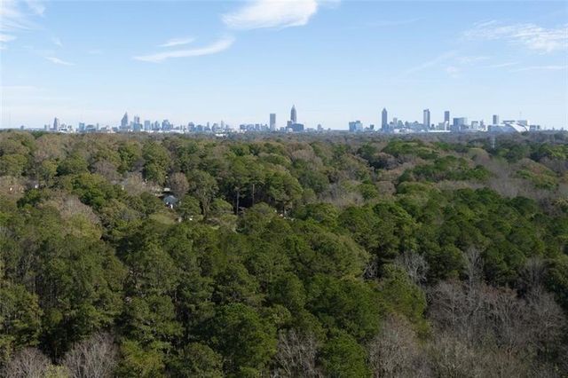 501 Aberdeen Drive NW, Atlanta, GA 30318