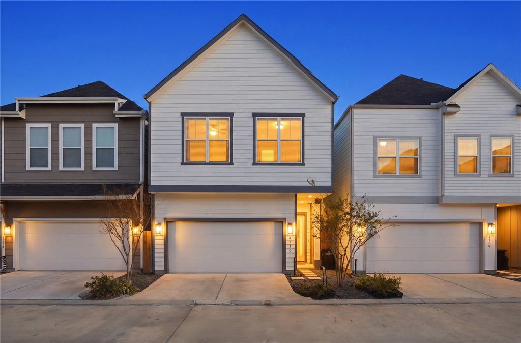 6728 Parker Grove Lane, Houston, TX 77076