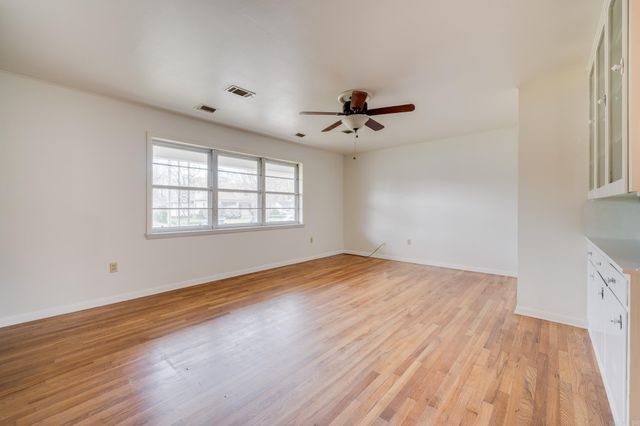 820 Ash Street, Conway, AR 72034