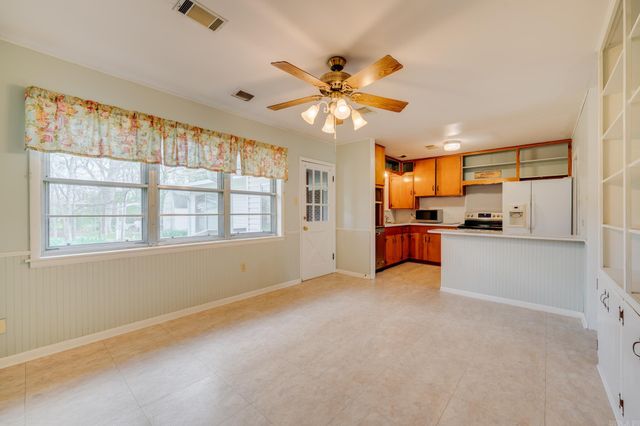 820 Ash Street, Conway, AR 72034