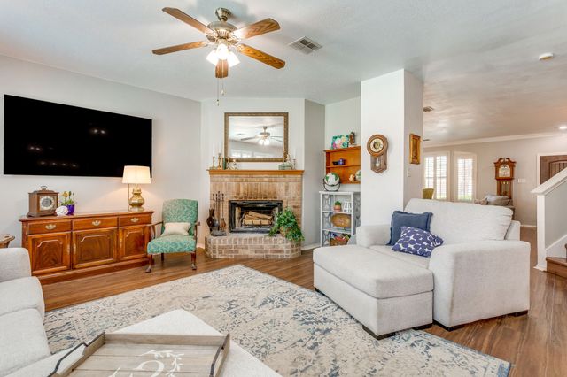 4816 Sleepy Ridge Circle, Fort Worth, TX 76133