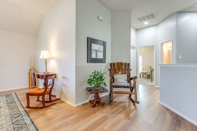 4816 Sleepy Ridge Circle, Fort Worth, TX 76133