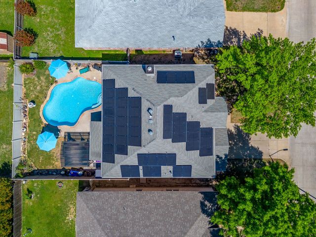 4816 Sleepy Ridge Circle, Fort Worth, TX 76133