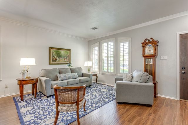 4816 Sleepy Ridge Circle, Fort Worth, TX 76133