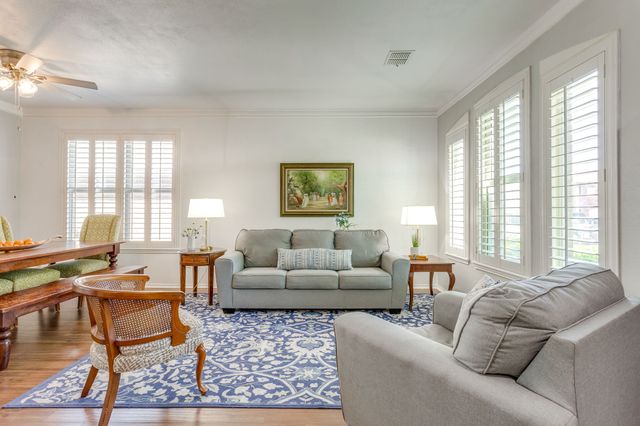 4816 Sleepy Ridge Circle, Fort Worth, TX 76133