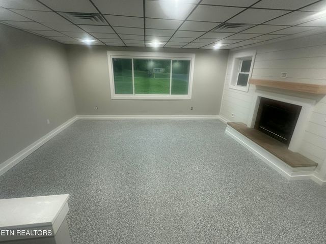 280 Glenwood Circle, Crossville, TN 38555