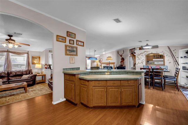 100 Highline Cutoff, Kingsland, TX 78639