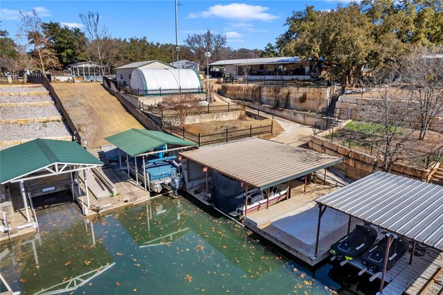 100 Highline Cutoff, Kingsland, TX 78639