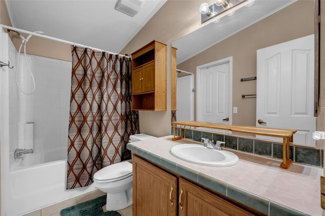 100 Highline Cutoff, Kingsland, TX 78639