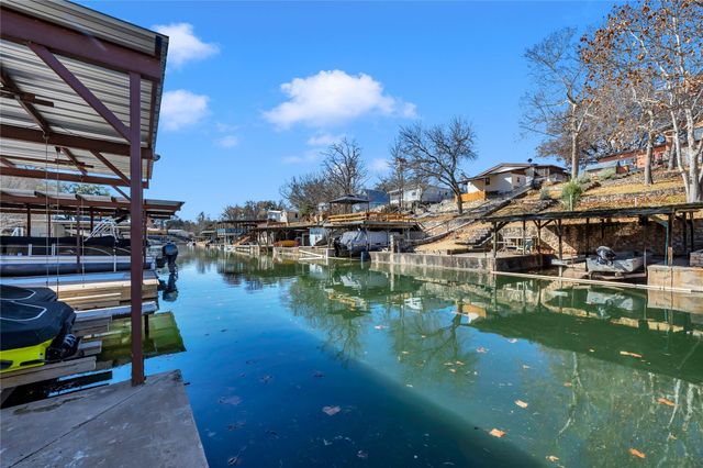 100 Highline Cutoff, Kingsland, TX 78639
