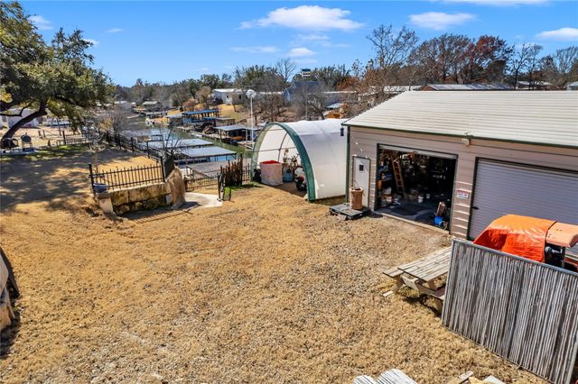 100 Highline Cutoff, Kingsland, TX 78639