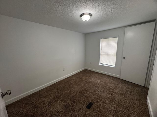 1001 NE 77TH STREET 3, Ocala, FL 34479
