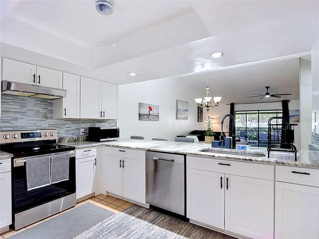 18312 AINTREE COURT 0, Tampa, FL 33647