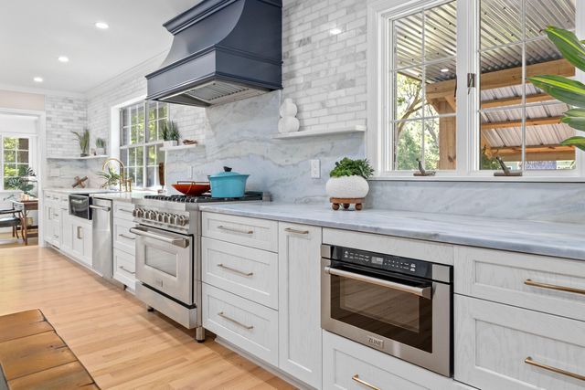 1831 Houghton Drive, Charleston, SC 29412
