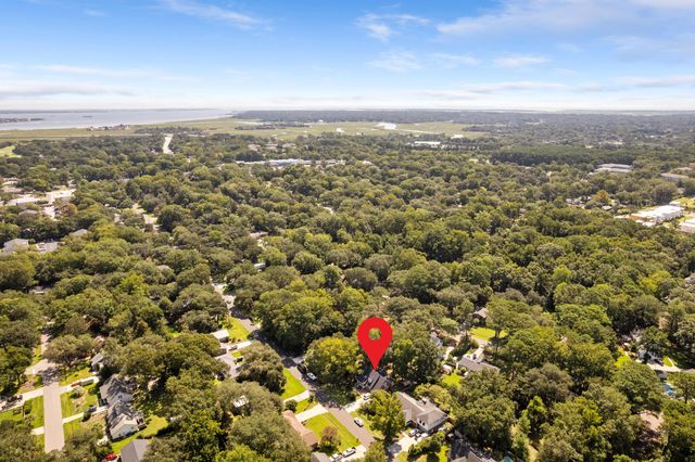 1831 Houghton Drive, Charleston, SC 29412