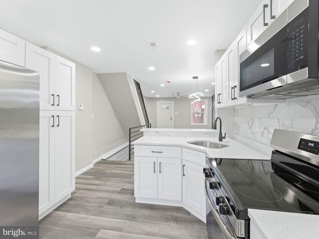 144 FERN ST, Philadelphia, PA 19120