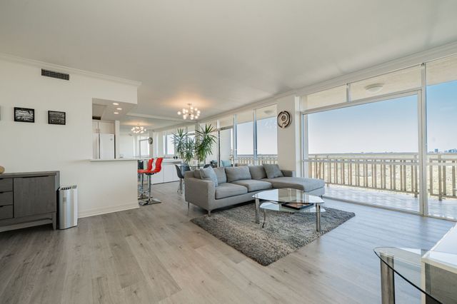 6211 W Northwest Highway 1602, Dallas, TX 75225