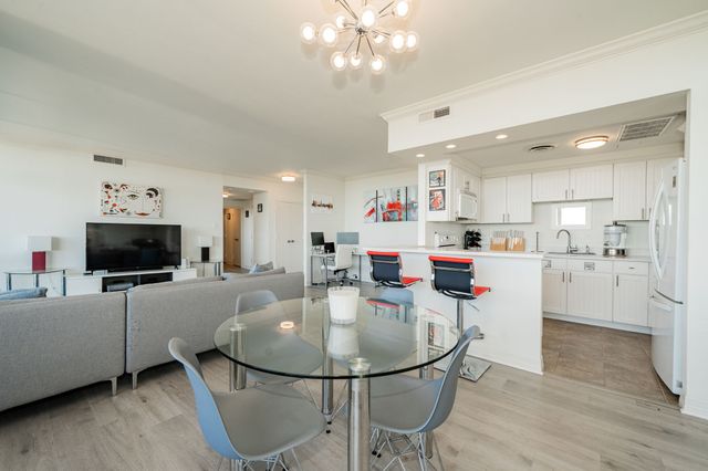 6211 W Northwest Highway 1602, Dallas, TX 75225