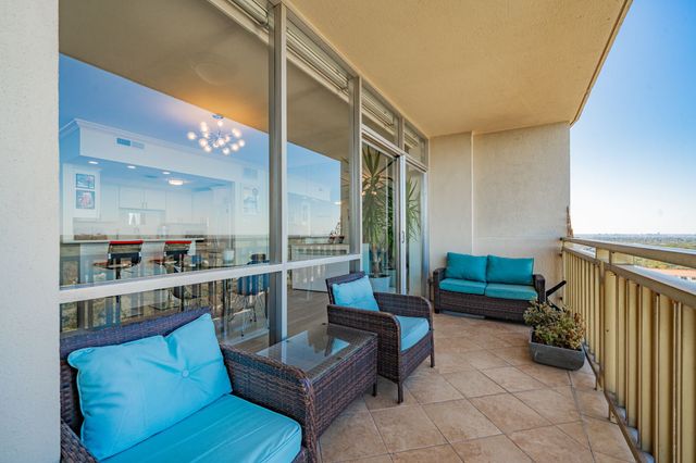 6211 W Northwest Highway 1602, Dallas, TX 75225