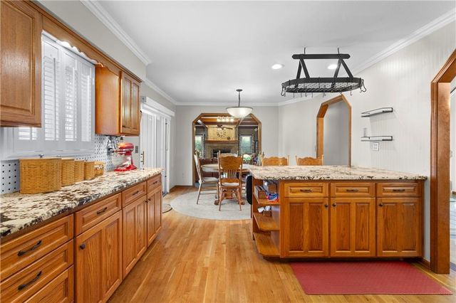 1090 NE Blackwell Road, Lee's Summit, MO 64086