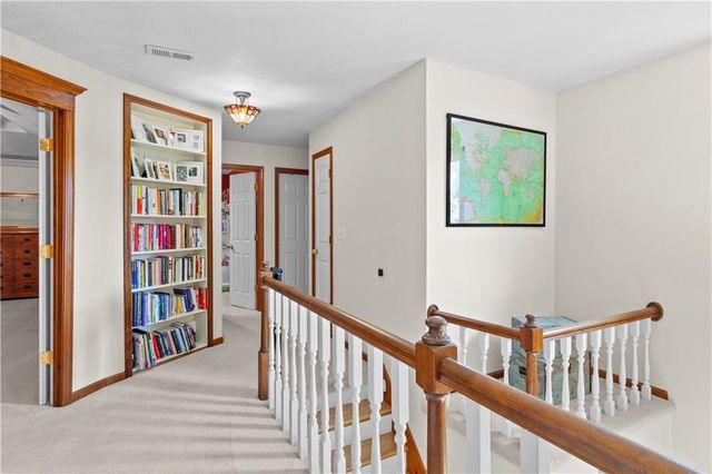 1090 NE Blackwell Road, Lee's Summit, MO 64086