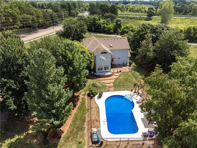 1090 NE Blackwell Road, Lee's Summit, MO 64086