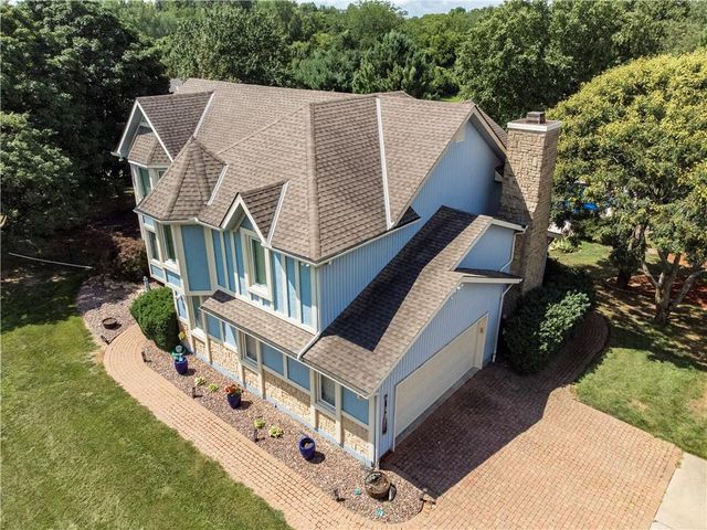 1090 NE Blackwell Road, Lee's Summit, MO 64086