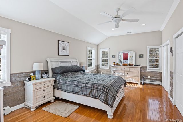 36 Lansing Street, Miller Place, NY 11764