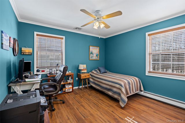 36 Lansing Street, Miller Place, NY 11764