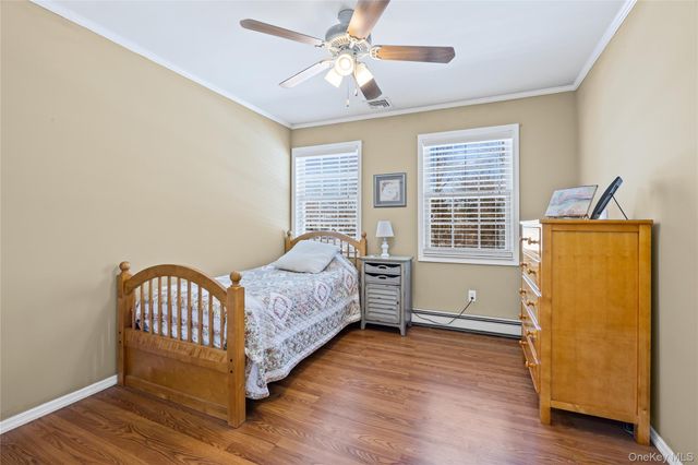 36 Lansing Street, Miller Place, NY 11764