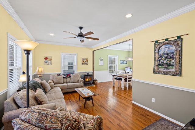 36 Lansing Street, Miller Place, NY 11764